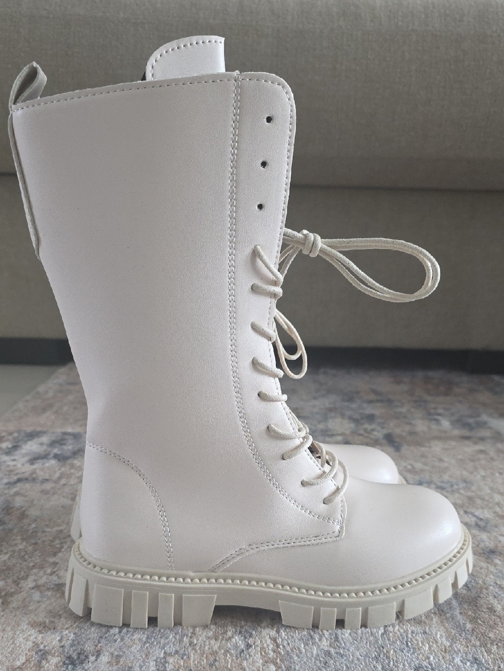 Girls Lace-Up Combat Boots in Cream
